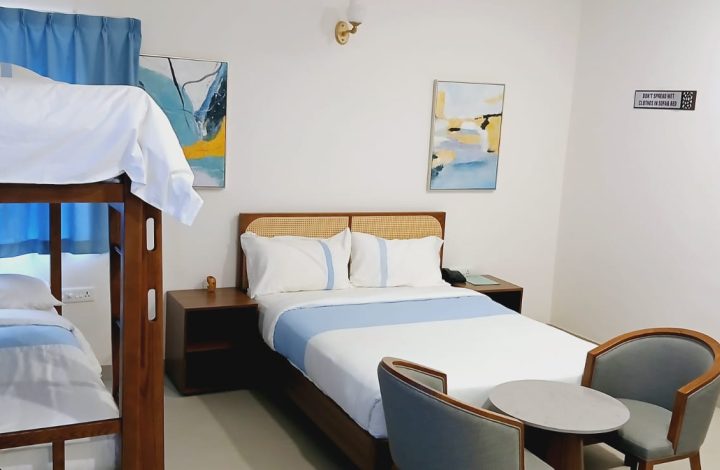 101 – King Suite with Meeting hall – Courtallam